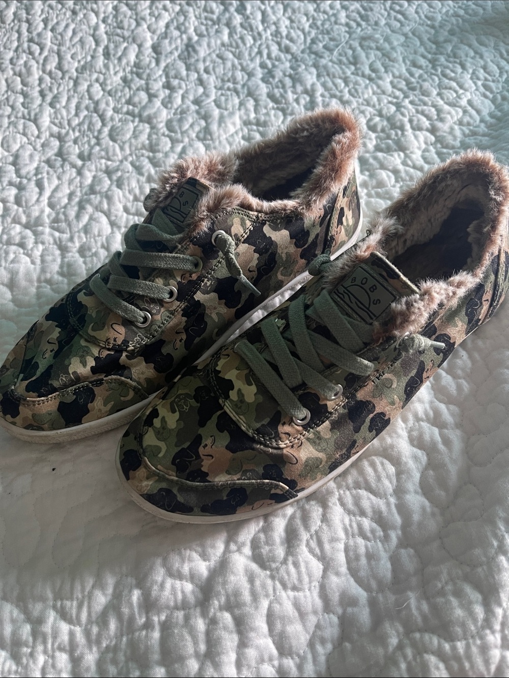 Women's Camo Fur-Lined Sneakers - Green Camo